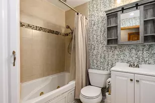 557 Delaware Trail, Carol Stream, IL 60188 - Photo 12