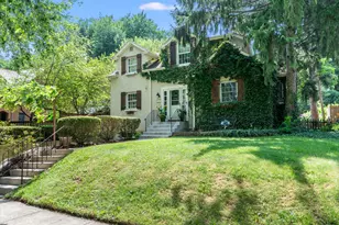 45 S Julian St, Naperville, IL 60540 - Photo 2