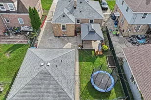 9522 Davis St, Franklin Park, IL 60131 - Photo 8