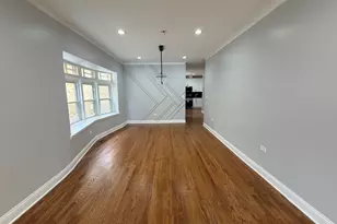 8118 S St Lawrence Ave, Chicago, IL 60619 - Photo 10