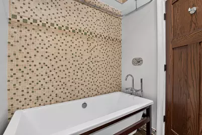 1005 Woodlawn Avenue, Des Plaines, IL 60016 - Photo 24