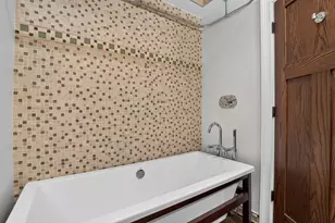 1005 Woodlawn Ave, Des Plaines, IL 60016 - Photo 24