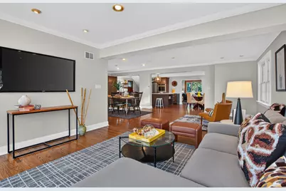 1005 Woodlawn Avenue, Des Plaines, IL 60016 - Photo 4