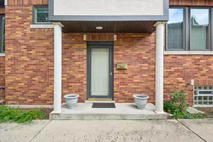 7349 W Ibsen St, Chicago, IL 60631 - Photo 4