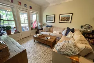 908 W Waveland Ave, Chicago, IL 60613 - Photo 8