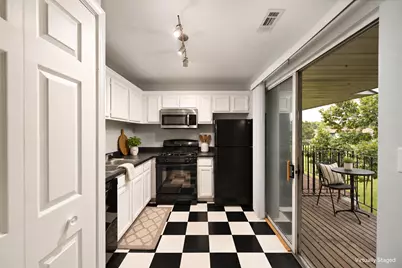 59 Gant Circle #G, Streamwood, IL 60107 - Photo 4