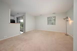 59 Gant Cir, Streamwood, IL 60107 - Photo 12