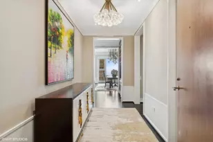77 E Walton St, Chicago, IL 60611 - Photo 2