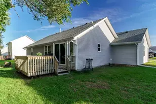 645 Winfield Dr, South Beloit, IL 61080 - Photo 8