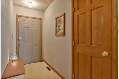 645 Winfield Drive, South Beloit, IL 61080 - Photo 12