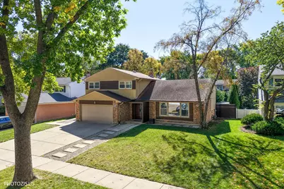 415 W Noyes Street, Arlington Heights, IL 60005 - Photo 2