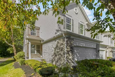 1420 Yellowstone Drive, Streamwood, IL 60107 - Photo 2