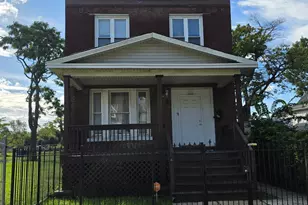 4441 W Congress Pkwy, Chicago, IL 60624 - Photo 1