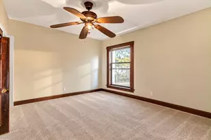 8612 Kimball Ave, Skokie, IL 60076 - Photo 12