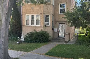 8612 Kimball Ave, Skokie, IL 60076 - Photo 2