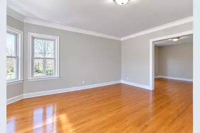 8612 Kimball Avenue, Skokie, IL 60076 - Photo 4