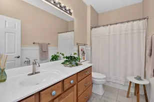 [Address not provided], West Dundee, IL 60118 - Photo 14