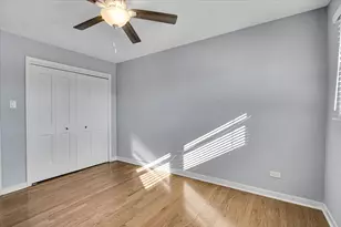 9248 S 89th Ave, Hickory Hills, IL 60457 - Photo 20