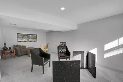 9248 S 89th Avenue, Hickory Hills, IL 60457 - Photo 24