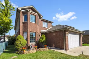 5828 W 90th St, Oak Lawn, IL 60453 - Photo 2