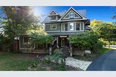 409 N State Street, Franklin Grove, IL 61031 - Photo 1