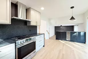 3103 N Wilshire Ln, Arlington Heights, IL 60004 - Photo 8