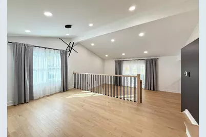 3103 N Wilshire Lane, Arlington Heights, IL 60004 - Photo 4