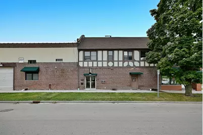 320 S Cornell Avenue #B, Villa Park, IL 60181 - Photo 2