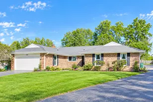 544 Fox Glove Ln, Barrington, IL 60010 - Photo 2