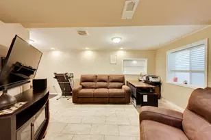 609 Silver Lake St, Joliet, IL 60431 - Photo 26