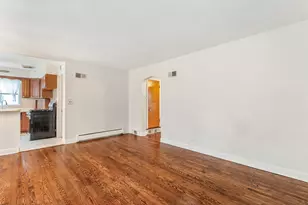 8216 N Caldwell Ave, Niles, IL 60714 - Photo 6