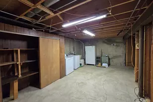 10852 W Fairbanks Ave, Beach Park, IL 60099 - Photo 34