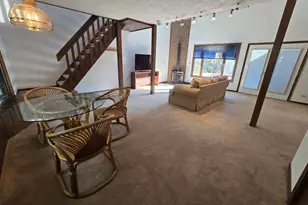 10852 W Fairbanks Ave, Beach Park, IL 60099 - Photo 12