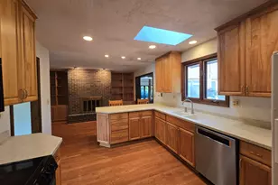 10852 W Fairbanks Ave, Beach Park, IL 60099 - Photo 4