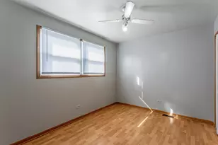 7832 Lamon Ave, Burbank, IL 60459 - Photo 10