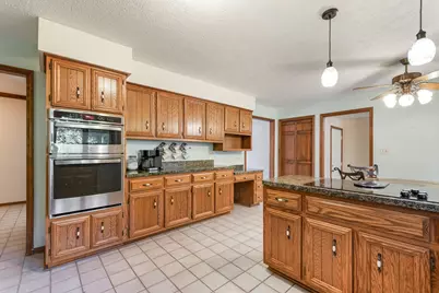 22214 S Gawain Drive, Shorewood, IL 60404 - Photo 14
