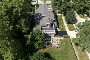 390 Grandview Ave, Glen Ellyn, IL 60137 - Photo 56