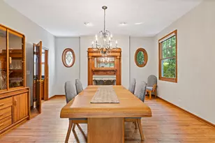 390 Grandview Ave, Glen Ellyn, IL 60137 - Photo 14