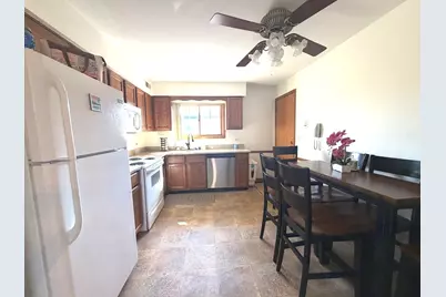 1905 W Golf Road #2A, Mount Prospect, IL 60056 - Photo 10