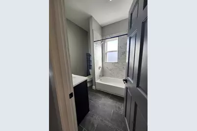 4814 W Van Buren Street #2, Chicago, IL 60644 - Photo 14