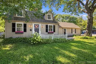1350 Garfield Ave, Aurora, IL 60506 - Photo 1