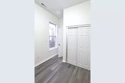 3621 S Winchester Avenue #2R, Chicago, IL 60609 - Photo 10