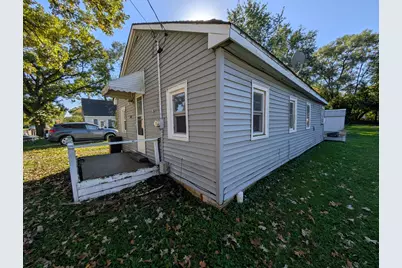 1807 Poplar Street, Ottawa, IL 61350 - Photo 2