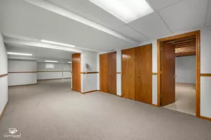 672 Sanctuary Ln, Joliet, IL 60435 - Photo 34