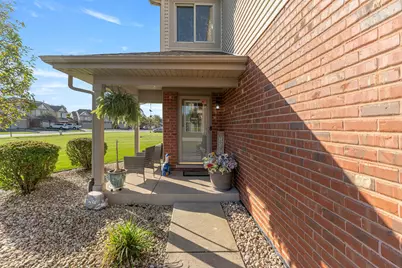 8229 Pecan Place, Frankfort, IL 60423 - Photo 2