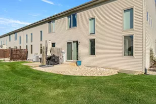 8229 Pecan Pl, Frankfort, IL 60423 - Photo 30