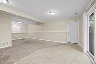 28W700 Barnes Ave, West Chicago, IL 60185 - Photo 20