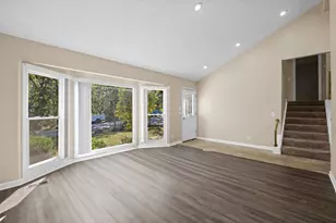 28W700 Barnes Ave, West Chicago, IL 60185 - Photo 4