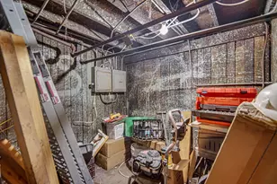 4425 W Carroll Ave, Chicago, IL 60624 - Photo 22