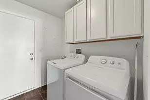 756 Glen Cove Ln, Pingree Grove, IL 60140 - Photo 12